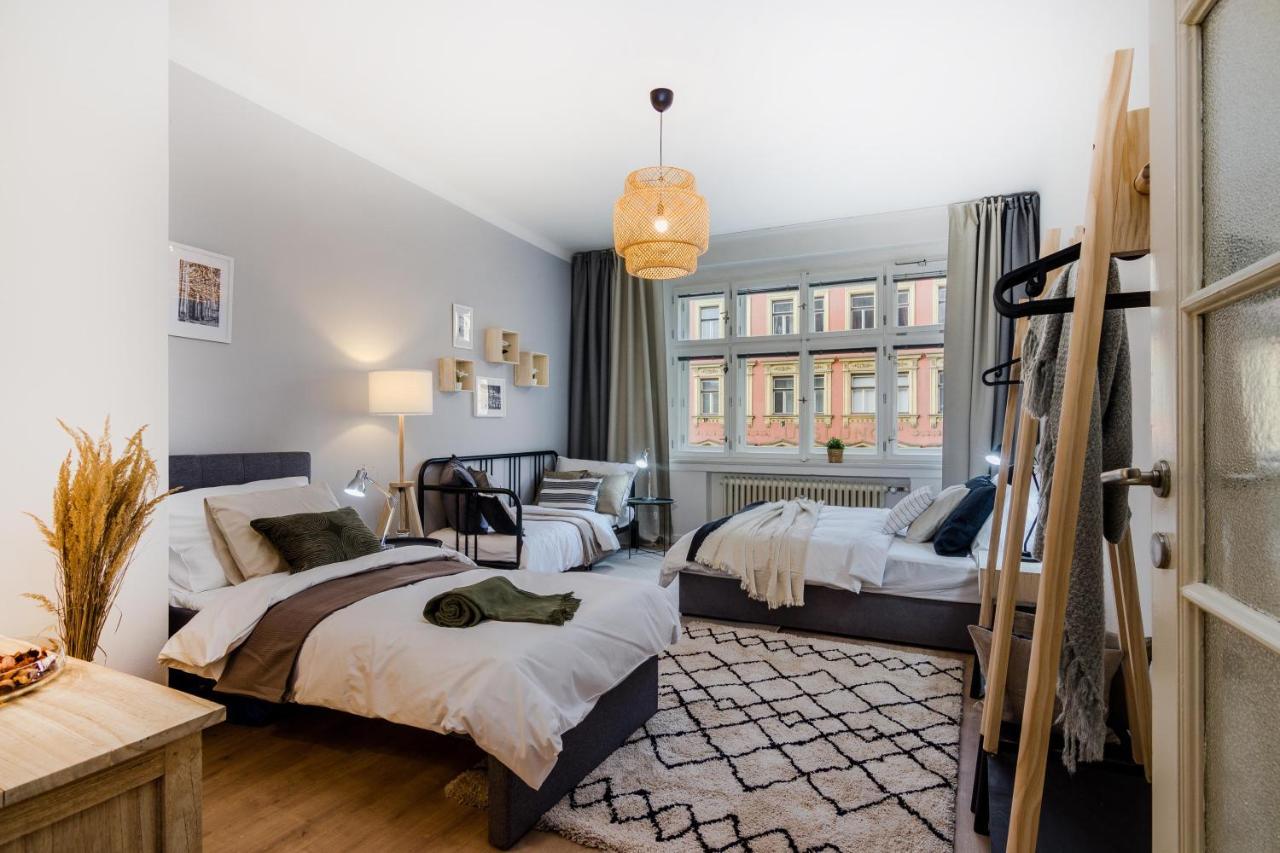 Apt In Prague Charles Bridge 1Km By Michal&Friends 외부 사진