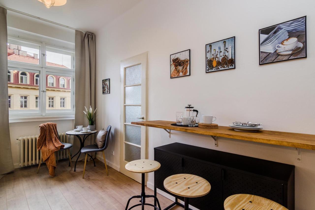 Apt In Prague Charles Bridge 1Km By Michal&Friends 외부 사진