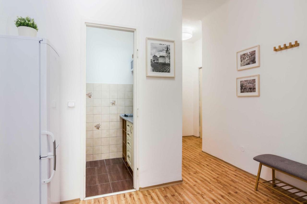 Apt In Prague Charles Bridge 1Km By Michal&Friends 외부 사진